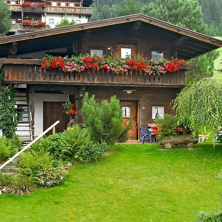 Dağ evi Ferienhauser Reither Almen *